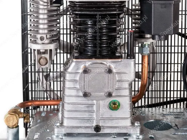 Airpress Kompresor dwutłokowy G 700-300 Pro 11 bar 5.5 KM/4 kW 400V 441 l/min 270 l galwanizowany