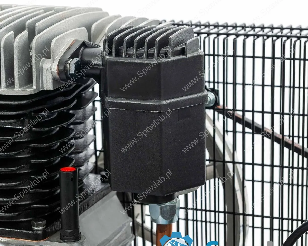Airpress Kompresor dwutłokowy K 300-600 14 bar 4 KM/3 kW 400V 268 l/min 300 l, zdjęcie 5