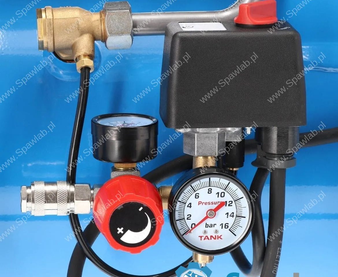 Airpress Kompresor dwutłokowy LM 25-410 10 bar 3 KM/2.2 kW 328 l/min 25 l, zdjęcie 8
