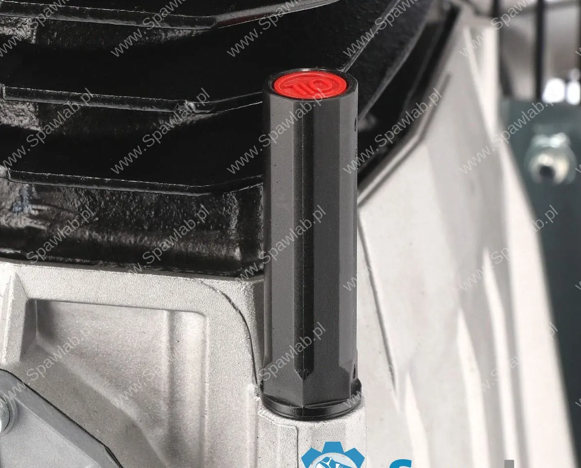 Airpress Kompresor spalinowy dwutłokowy BM 11+11/410 (Honda GX160) 10 bar 4.8 KM / 3.6 kW 247 l/min 2 x 11 l, zdjęcie 3